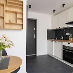 Apartment Atmospheric In A Historic Building By Renters *