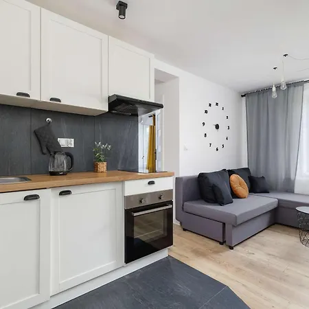 דירה Atmospheric In A Historic Building By Renters *