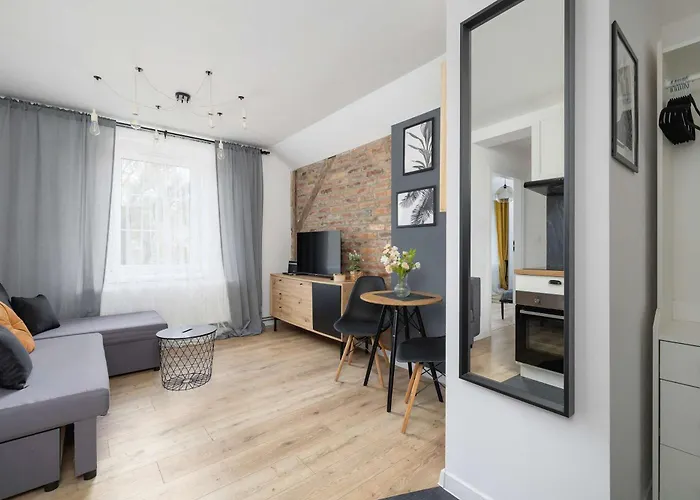 דירה Atmospheric In A Historic Building By Renters *